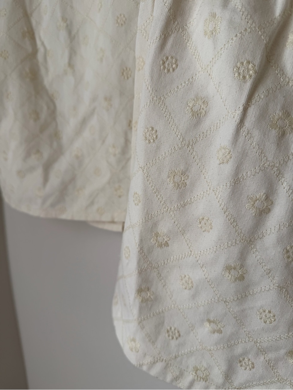 Caroline Constas Cream Eyelet cotton Short sleeve sailor tie Top & Shorts set - Picture 10 of 10